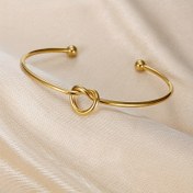 Resim Kadınlar için 14K Altın Kaplama Açık Düğüm Manşet Bilezik - Şık, Ayarlanabilir, Kararmayan Minimalist Kalp Düğümü Tasarımlı, Günlük Kıyafetler veya Hediye İçin Mükemmel 