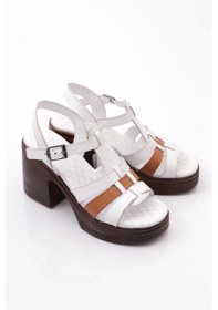Resim Dgn 57 Kadin Arkadan Geçirmeli Sandalet Beyaz Taba 