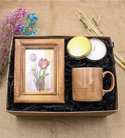 Resim Ahşap Fotoğraf Çerçevesi & Kahverengi Motifli Kupa & Metal Kutulu Mum Hediye Seti 