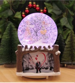 Resim Kişiye Özel Fotoğraf Çerçeveli Romantik Aşıklar Sevgiliye Hediye Kar Küresi 