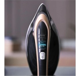 Resim Tefal 3000 Watt Gücü Durilium Airglide Autoclean Taban ile Pro Express Vision Buhar Kazanlı Ütü 