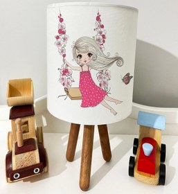 Resim dekomingo SALINCAK KIZ DESENLİ BEBEK VE ÇOCUK ODASI 