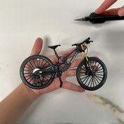 Resim Yeni Alaşım Bisiklet Modeli, Dağ Bisikleti, Dağ Bisikleti ve Yol Bisikleti Simülasyonu, Partiler, Doğum Günleri ve Paskalya için Dekoratif Hediye Oyuncakları olarak Uygun. 