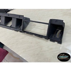 Resim Land Rover Defender Orta Konsol 