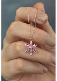 Resim Rose Altın Kaplama Pembe Taşlı Kamelya Çiçeği Kadın Kolye Çok Renkli 