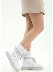 Resim Tamer Tanca Kadın Hakiki Deri Beyaz Casual Bot 744 23092 Bn Bot Sk22/23 Beyaz Dr Beyaz 