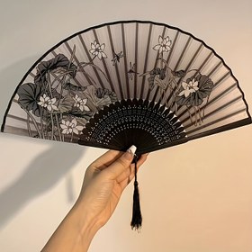 Resim Vintage Elegance, Retro Katlanabilir Bambo ve Çiçek Desenli Fan, Taşınabilir Ev Dekoru, Dans ve Hediyeler için El Feneri - Takılı Fringe, Dekoratif Fanlar 