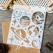 Resim 2025 Yeni Serin Evren Gezegen Teması DIY Yıkanabilir Şablon, 17.09x14.4 cm, Scrapbook Arka Plan Kalıbı, Tebrik Kartı Dekorasyon Sanat Aracı, Yeniden Kullanılabilir Boyama Şablonu 