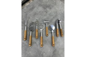 Resim Feyza Design Şık 7 Parça Ahşap Mutfak Seti, Modern ve Fonksiyonel Tasarım 