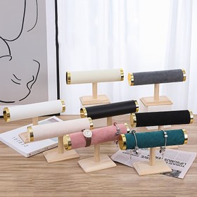 Resim 1 Adet Şık Ahşap ve Kadife Takı Sergileme Standı - Kolye, Bileklik, Kolye Uçları ve Saatler için Tek Katmanlı Düzenleyici - Çekilebilir Masaüstü Depolama Ünitesi - 68.58 cm Altında Yüksekliğinde, Elektrik Gerektirmez 