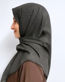 Resim Bilenler Desenli Denim Eşarp 95x95 Cm, Kaymaz, Dört Mevsim Kullanıma Uygun Siyah 