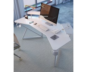 Resim Michael Brean Özel Tasarım Kanatlı Oyuncu Masası 160 cm Bardaklık ve Kulaklık Tutucu Hediye 