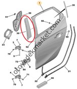 Resim Opel Corsa (2020-2024) Sol Arka Kapı Direk Plastik Süs Kapağı (Orijinal) 