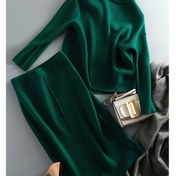 Resim Kadınların Zarif Yeşil Kazak ve Etek Takımı - Yüksek Boyunlu Üst, Kabartmalı Detay, Akışkan Midi Etek, Sonbahar/Kış İşe Giderken veya Rahat Gezilerde Mükemmel, Rahat Giyim | Kabartmalı Dokulu | Yapım, Kazak Takımı 