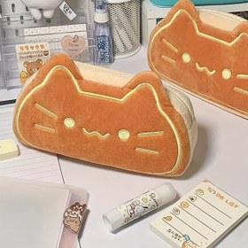 Resim Karamel Kedi Kalem Kutusu, İlkokul ve Ortaokul Öğrencileri için Büyük Kapasiteli Peluş Kalem Çantası, Mükemmel Doğum Günü Hediyesi, Okul Kırtasiye Depolama | Kedi Temalı Kılıf | Detaylar 