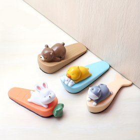 Resim 1 Adet Sevimli Karakterli Kapı Durdurucu - Sağlam Vinil Yapı, Kolay Zemin Montajı, Parlak Metal Yüzey, Tavşan, Kedi ve Köpek Desenli Dekoratif Ev & Ofis Kapı Tutacağı, Eğlenceli Kapı Süsü | Dayanıklı Yapı, Hayvanseverler İçin 