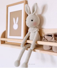 Resim Amigurumi Naturel Uzun Bacak Tavşan Oyuncak 