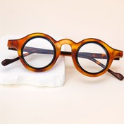 Resim Retro Yuvarlak Küçük Çerçeve Gözlükler - Kaplumbağa Desenli Asetat Çerçeve ve Metal Menteşeler, Günlük Kullanım & Fotoğraf Çekimleri için Uniseks Hafif Vintage Tarzı, Reçetesiz Moda Gözlüğü, Minimalist Tasarım, Pürüzsüz Yüzeyli Camlar 