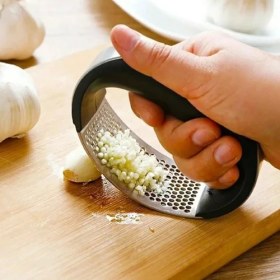 Resim Orvila Lüx Sarımsak Ezici Pratik Sarımsak Ezme Aparatı 
