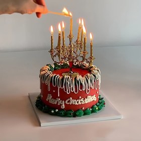 Resim 1 set Şık pasta süsleme mumluk, mini retro plastik mumluk, düğün pastası dekorasyonu - düğünlerin, doğum günlerinin ve Noel'in çok amaçlı dekorasyonuna uygun - güç gerektirmez, dayanıklı malzemeler 