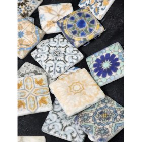 Resim Cam Mozaik (500 gr 35 Adet Taş) Karışık Desen 1taş 4*4 cm 