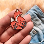 Resim Kadın Giyim Aksesuarları için Sevimli Emaye Tilki Broş Pimi 