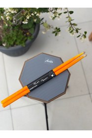 Resim NOTA MÜZİK Auster Standlı Gri Davul Çalışma Pedi - Neon Turuncu 5A Baget Hediyeli Bateri Antrenman Seti 