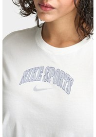 Resim Nike Short-sleeve Womes T-shirt White Kadın Tişört Beyaz 