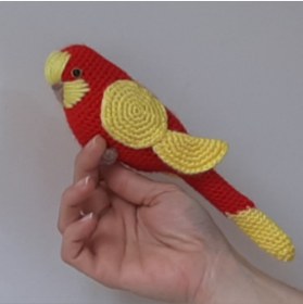 Resim nildamigurumi Amigurumi Örgü Oyuncak Muhabbet Kuşu Sarı Kırmızı Galatasaray 