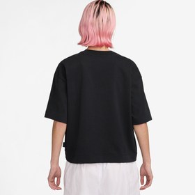 Resim Nike Sportswear Boxy Kadın Siyah T-Shirt 