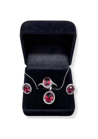 Resim Oya Silver Lal Taşlı Işıltılı Gümüş Set&takım 