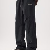 Resim Erkek Hafif Hızlı Kuruyan Kargo Pantolonları - Rüzgar Geçirmez Polyester, Siyah Fermuarlı Bel, Yürüyüş ve Açık Hava Aktiviteleri İçin Çoklu Cep, Rahat Tarz, Bahar Yaz Sonbahar, Yürüyüş Pantolonları, Açık Hava Macera Ekipmanı, Düz Bacak Tasarımı, Dayanıklı Kumaş 