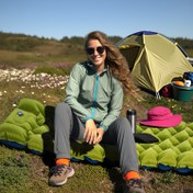 Resim 1 Kişi Kalın Taşınabilir Şişme Kamp Yatağı - Yüksek Kaliteli ve Rahat Dikdörtgen Açık Yatak, Taşınabilir Çanta ile Kamp, Yürüyüş, Seyahat için İdeal, Şişme Kamp Matı, Kamp Aksesuarları 