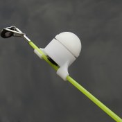 Resim 1 adet ABS Malzeme Sensörlü Balık Çiğneme Alarmı Balıkçılık Titreşimi LED Sinyal Uyarı Işığı, Tatlı Su Balıkçılığı, Deniz Balıkçılığı, Gece Balıkçılığı, Buz Balıkçılığı, Eğlence Balıkçılığı ve Diğer Balıkçılık Aktiviteleri için Uygun 