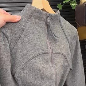 Resim Kadın Y2K Tarzı Gri Fermuarlı Kapüşonlu Sweatshirt - Rahat ve Sonbahar Sweatshirt, Ön Cebi, Uzun Kollu ve Bağcıklı Kapüşon, Rahat Giyim Kapüşonlu | Y2K Moda Kapüşonlu | Fermuarlı Kapüşonlu 