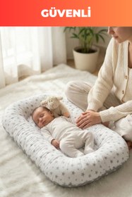 Resim Organik Pamuk Yeni Doğan Baby Nest – Gri Yıldız Desenli – Nefes Alabilen, Anti-Alerjik, Güvenli Uyku ve Beşik İçi Kullanım 