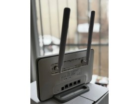 Resim Huawei Superbox B535-232 300 Mbps 4.5G Sim Kartlı Modem/Router (Yenilenmiş / Çift Anten Hediyeli / Tüm Hatlarla Çalışır) 