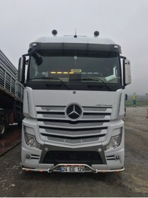 Resim Karadeniztırmarket Actros Mp 4 Ledli Bıyıklı Alt Boru 