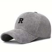 Resim Bir 3D Nakışlı 'R' Harfi ile Örgü Beyzbol Şapkası, Bu Düz Renk Ayarlanabilir Yapılı Şapka Sonbahar ve Kış için Moda Bir Aksesuardır. 