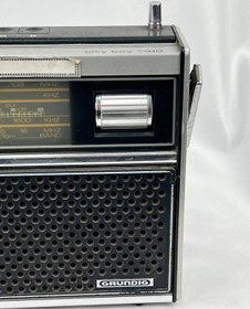 Resim ANTİKA GRUNDIG RADYO ÖLÇÜ 33X7 CM H 19 CM 