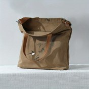 Resim Şık Haki Kadın Çapraz Vücut Tote Çanta Zarif Kırlangıç Uçuş Tasarımı - Üniseks, Seyahat, Plaj ve Günlük Kullanım İçin Dayanıklı Kumaş, Ayarlanabilir Askı, Çoklu Bölmeler, Sadece Elde Yıkama, Tatil Stili | Toka Kapamalı, Seyahat Çantası 