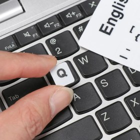 Resim Derwell Türkçe Q Klavye Etiketi Laptop Pc Sticker Pvckeyboard Sticker Silinmez Kolay Yapışır Aşınmaya Dayanıklı Klavye Çıkartma Stikeri 3 Adet 