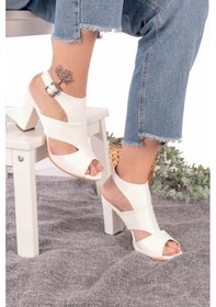 Resim Magdalena Beyaz Yüksek Topuk Açık Burun Sandalet 001 