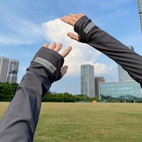 Resim Güneş Koruma Buz Kolluğu, Unisex Kol Kapağı, Bol ve Nefes Alabilen, Dış Mekan Aktiviteleri için Serin Rahatlık, Sürüş, Bisiklet ve Yürüyüş gibi 