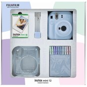 Resim Fujifilm Instax Mini 12 Pembe Fotoğraf Makinesi - 10'lu Film Simli Pleksi Kılıf - Mandal ve Kıskaçlı Resim Standı Bundle Box Fujifilm