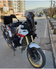 Resim Motocam Yamaha Tenere Rall 700 Ön Cam 2019-2026 Model 39cm Siyah Renkli 4mm 