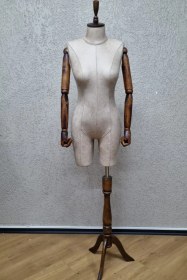 Resim 38 Beden Ahşap Kollu Terzi Mankeni Prova Mankeni Vitrin Mankeni 0001 