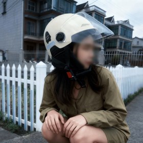 Resim Her Mevsime Uygun, Güneş Korumalı ve Hava Alan Unisex Elektrikli Bisiklet Güvenliği, Hafif Motosiklet Buğu Önleyici Tasarım, Geniş Baş Çapı, Isıtmalı, Denge Bisikleti, Kaykay, Kayak, Yazlık 2 Delikli Havalandırmalı Yarım Kask, Reflektörlü Gece Sürüş 