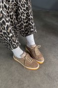 Resim SHOEBELLAS Tessa Vizon Süet Hakiki Deri Kadın Sneakers 