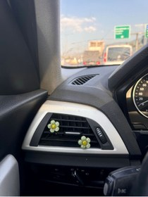 Resim OTOMOGARAJ Otomobil klima süsü çiçekler haki yeşil ikili çiçek klima süsü haki yeşil klima süsü çiçek 